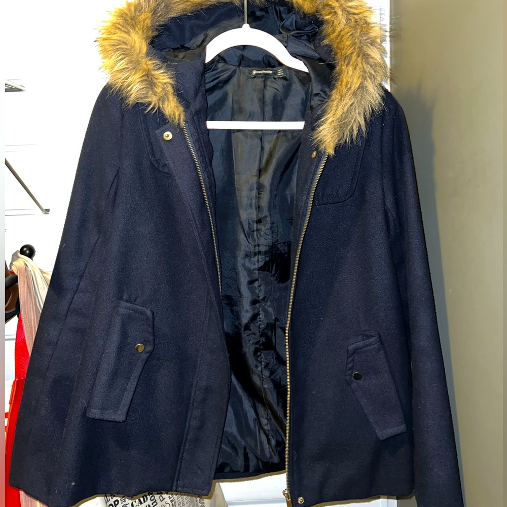 Fall/winter hooded coat Zara ☃️